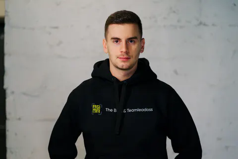 Андрей Непряхин