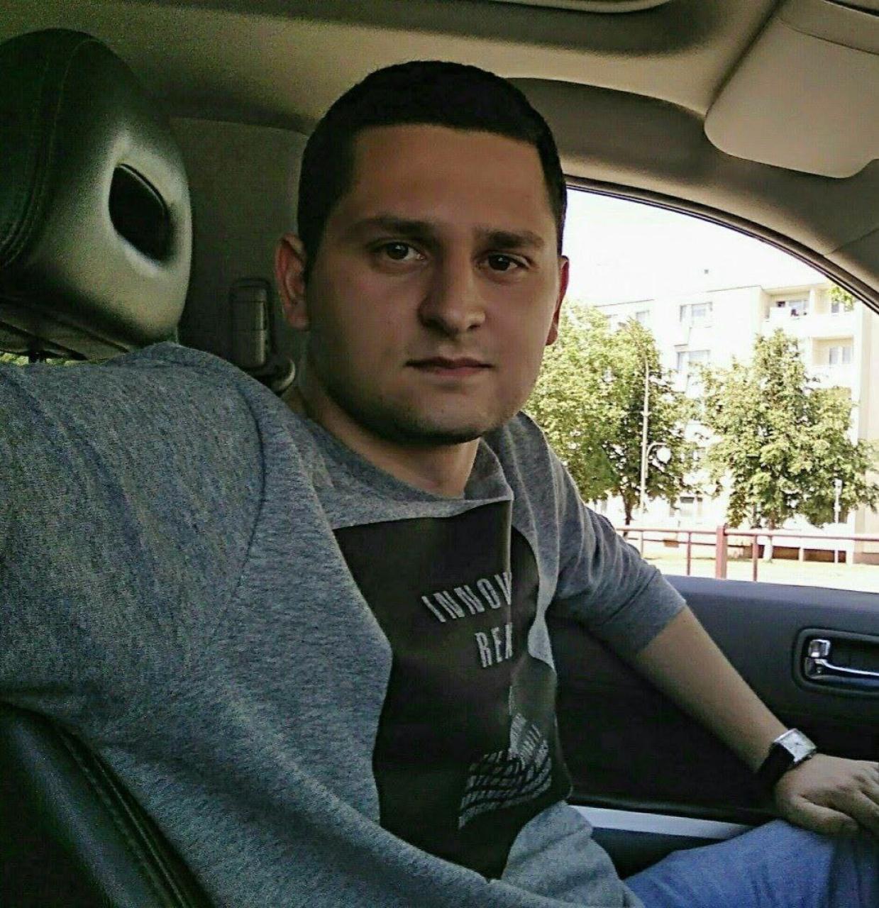 Евгений Махнач